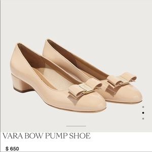 Salvatore Ferragamo Vara nude pump shoe in nude patent leather. Size 8. NWOT.